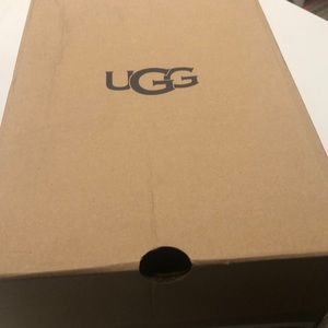 NEW UGG Tasman slippers.